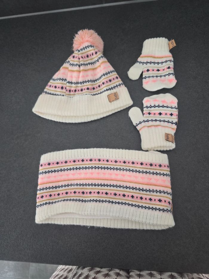 Ensemble lulu castagnette 12 mois - photo numéro 3