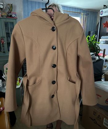 Manteau long à capuche