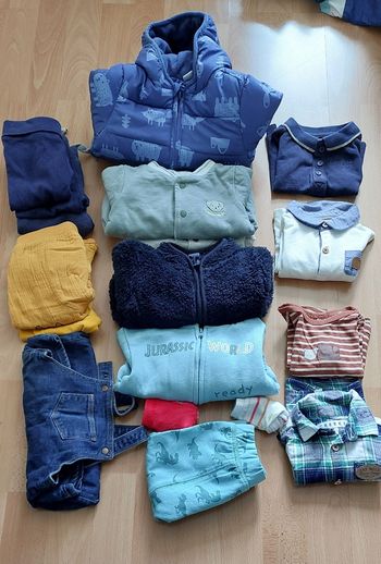 Lot de vêtements bébé en très bon état