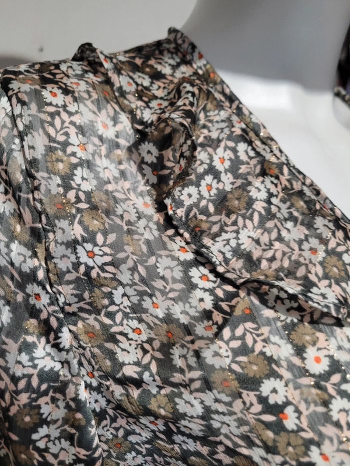 Blouse fleurie - photo numéro 3