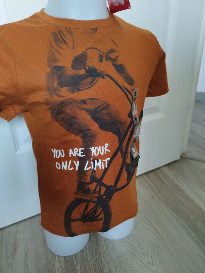 T shirt Kiabi - photo numéro 2