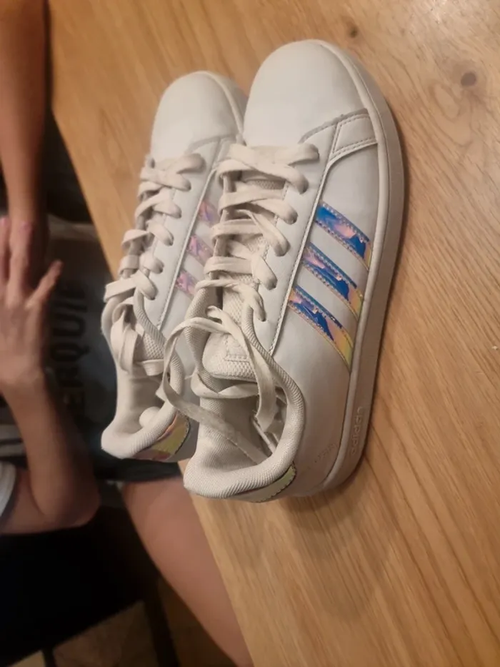 Adidas - photo numéro 2
