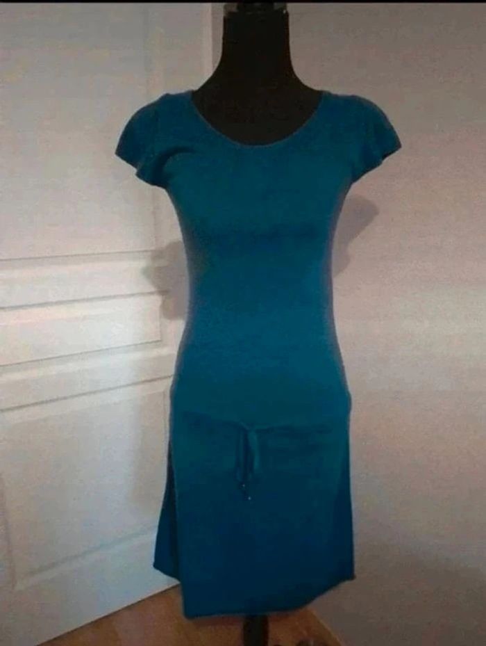 Robe manches courtes violette Etam taille 38