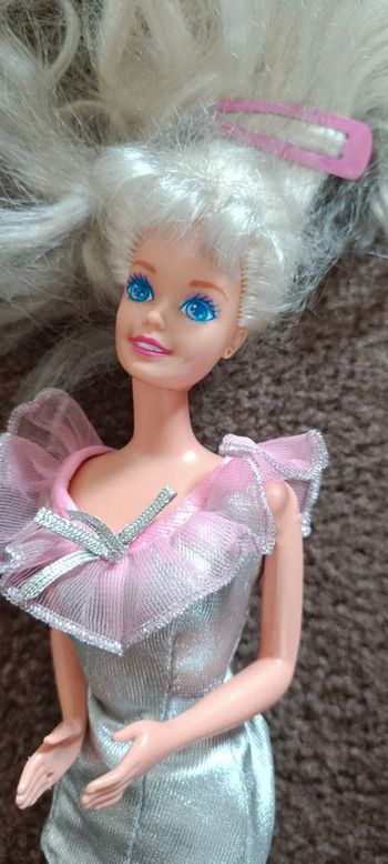 Barbie poupee