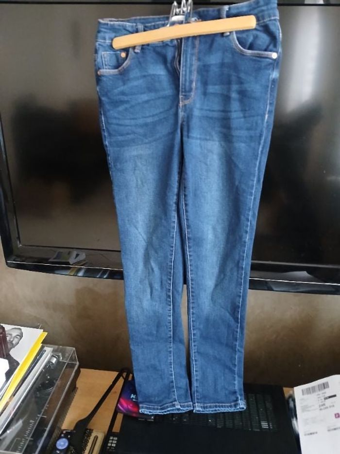 Jean