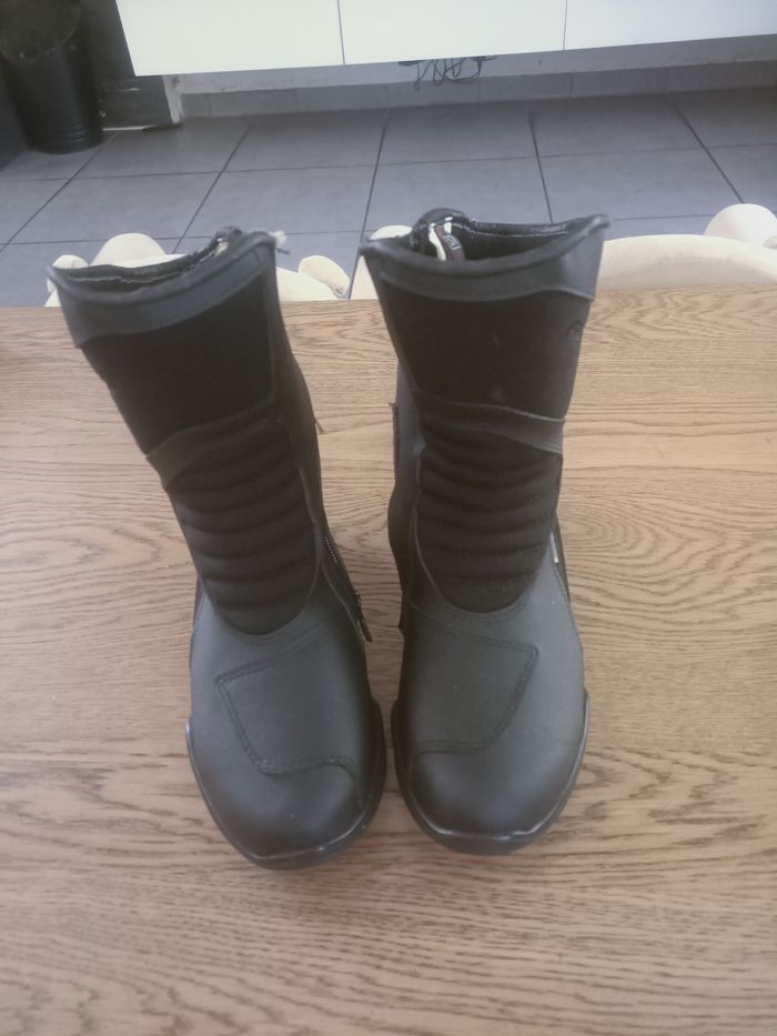 Bottes moto comme neuf