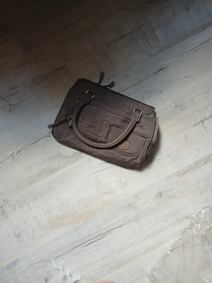 Sac marron - photo numéro 4