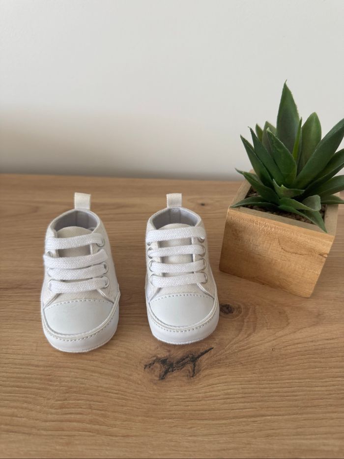 Chaussures bébé - photo numéro 2