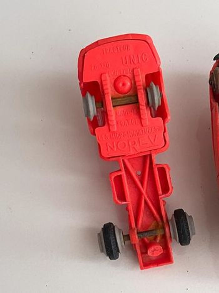 Lot de 2 anciennes miniatures Norev France - photo numéro 3