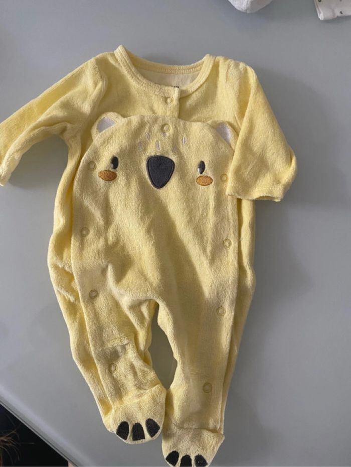 Lot 4 pyjamas velours + 2 bodys - photo numéro 3