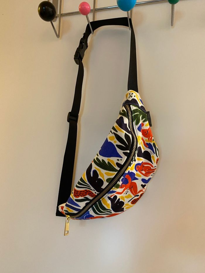 Sacoche banane comme neuve