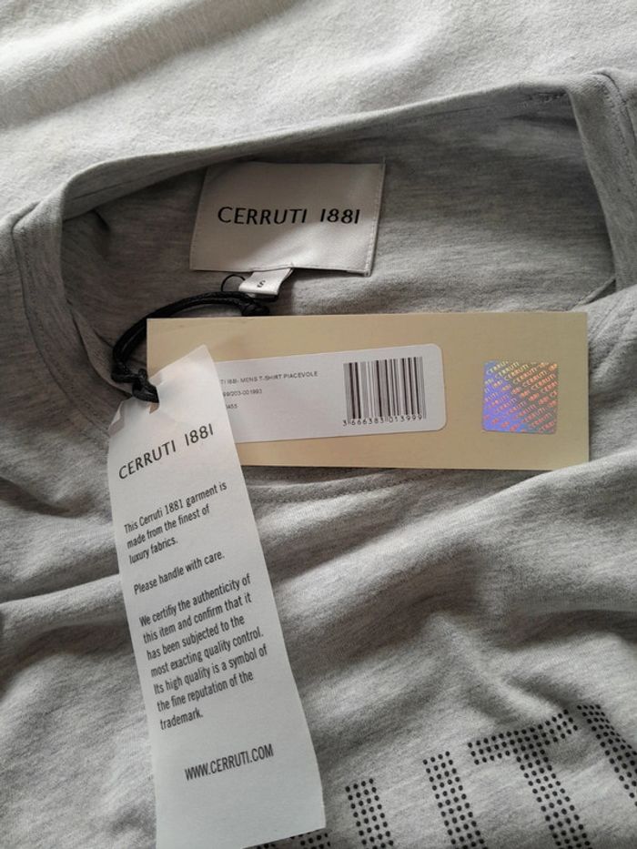 Tee shirt Cerruti 1881 neuf avec étiquette - photo numéro 3