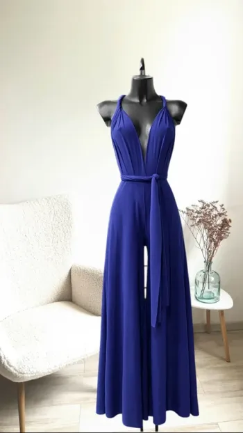 Sublime combinaison pantalon bleu roi plusieurs positions fabriquée en France