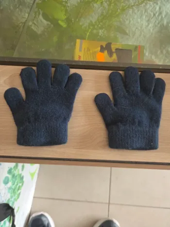 Gant  enfant Taille 3ans
