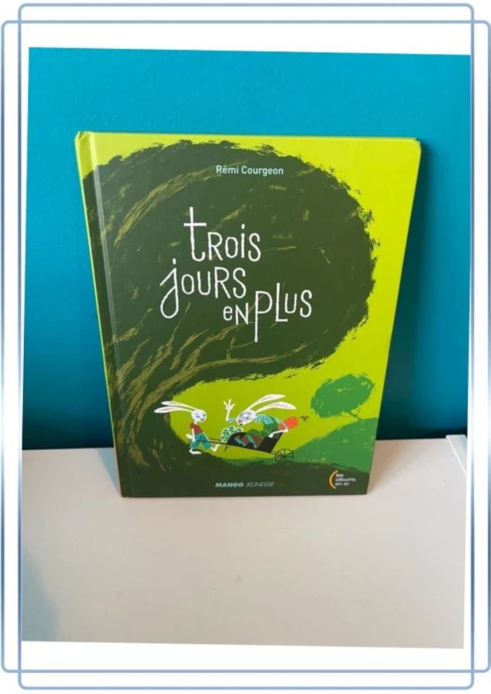 Livre trois jour en plus