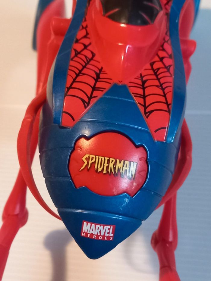 Majorette spiderman 2004 - photo numéro 11