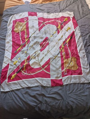 Carré de soie Hermes clic-clac vintage, 90cmx90cm 