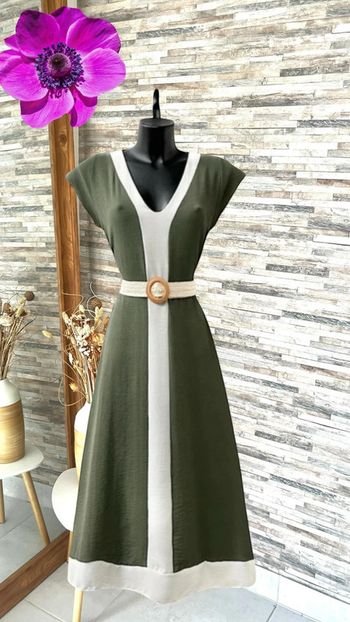 Robe kaki mi longue taille unique