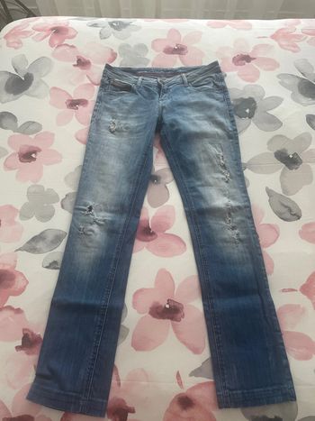 Jeans à trous