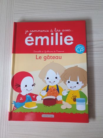Livre je commence à lire avec Emilie