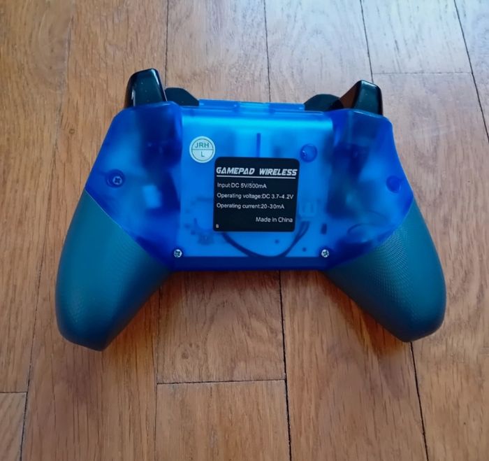 Manette bleue - photo numéro 5