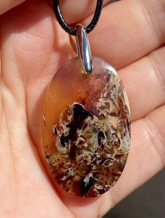 Superbe pendentif en ambre - photo numéro 4