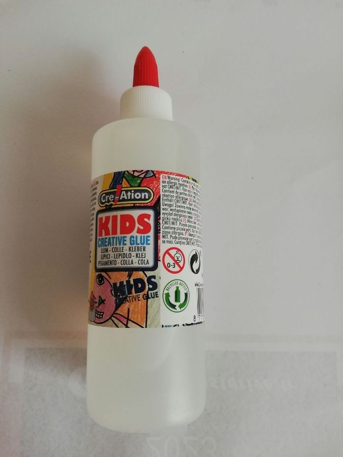 Colle pour bricolage enfants