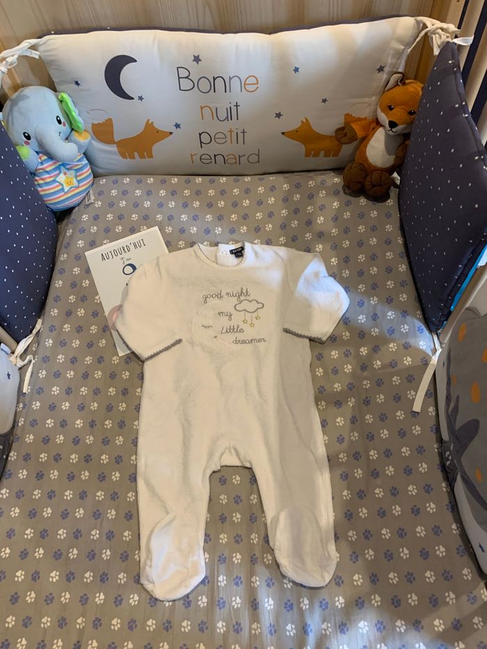 Pyjama en velours taille 9 mois Kiabi