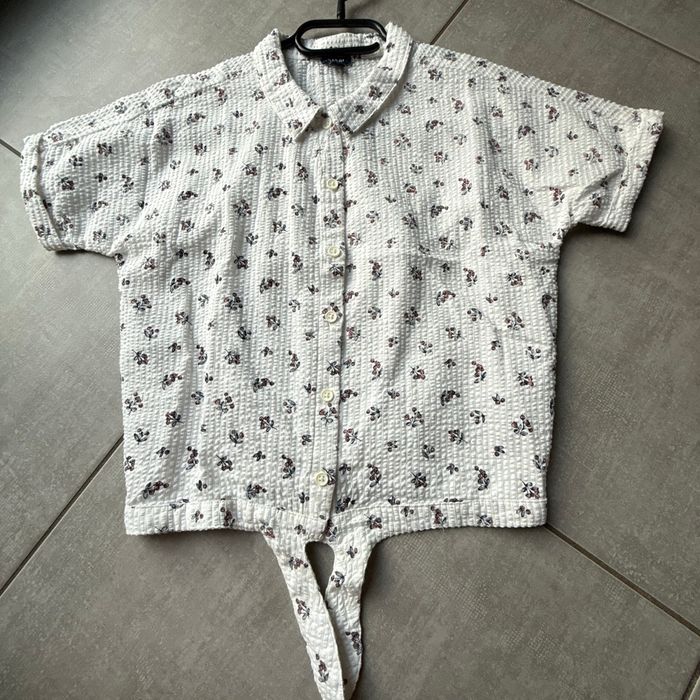 Chemise fleurie - photo numéro 3