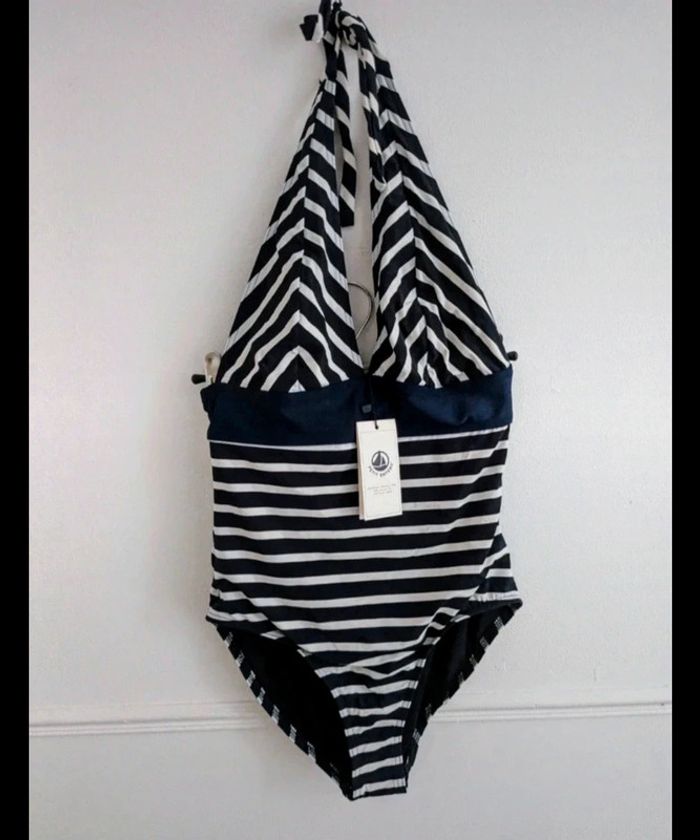 Maillot de bain 1 pièce rayé bleu et blanc