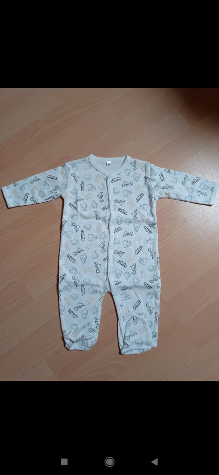 Lot 3 mois - photo numéro 3