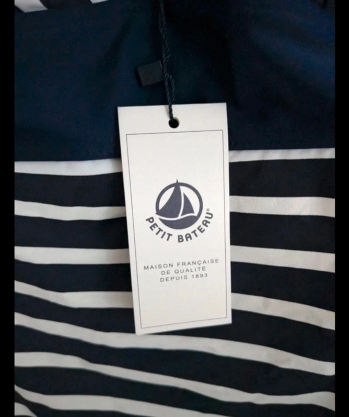 Maillot de bain 1 pièce rayé bleu et blanc - photo numéro 2