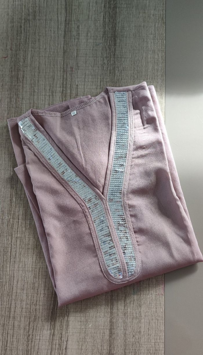 💜 Blouse ample Mauve Poudré - Encolure V Paillettes Argentées - T.XXL - photo numéro 9
