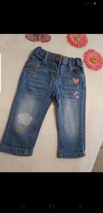 Jean bébé taille 9 mois