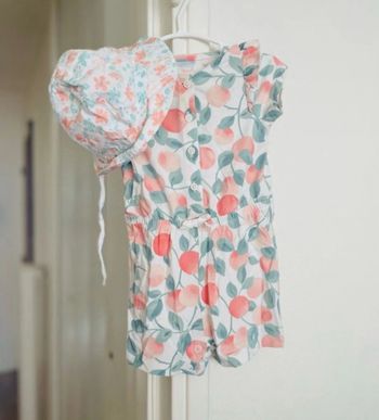 Combi short + chapeau C&A bébé fille