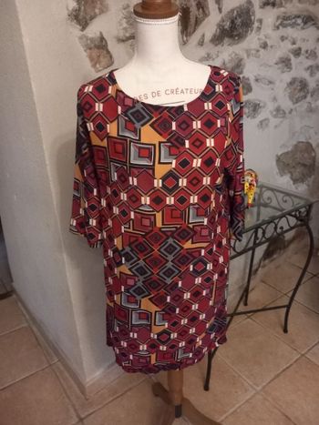 Robe longueur 79 cm.