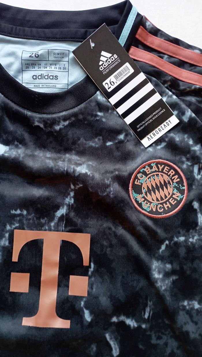 Maillot Bayern Munich coman taille 26 - photo numéro 4