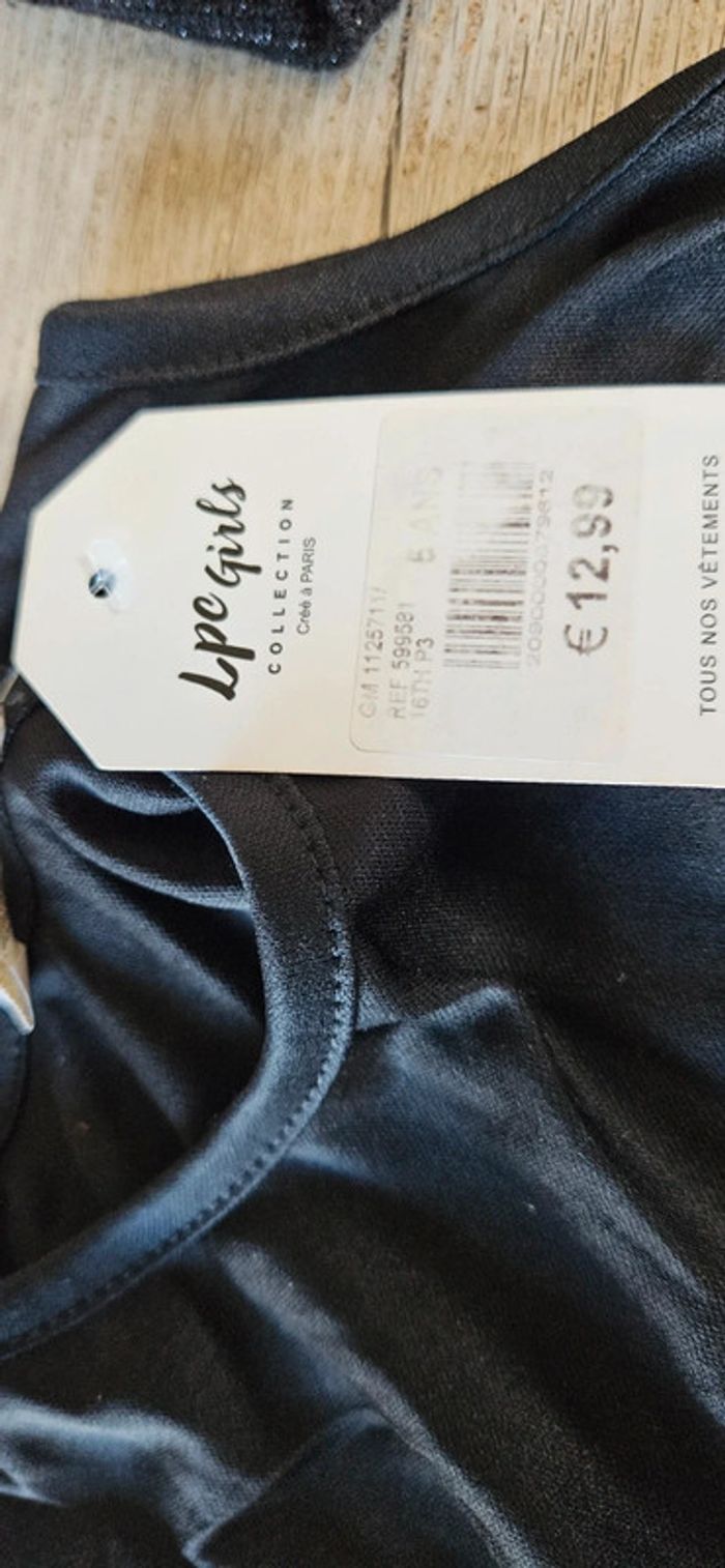 Robe courte noire avec étoiles sans manche avec pull assorti, LPC Girls, 5 ans, neuf - photo numéro 6