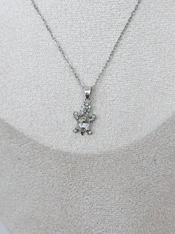 Collier pendentif tortue argenté avec strass brillants tendance chic été