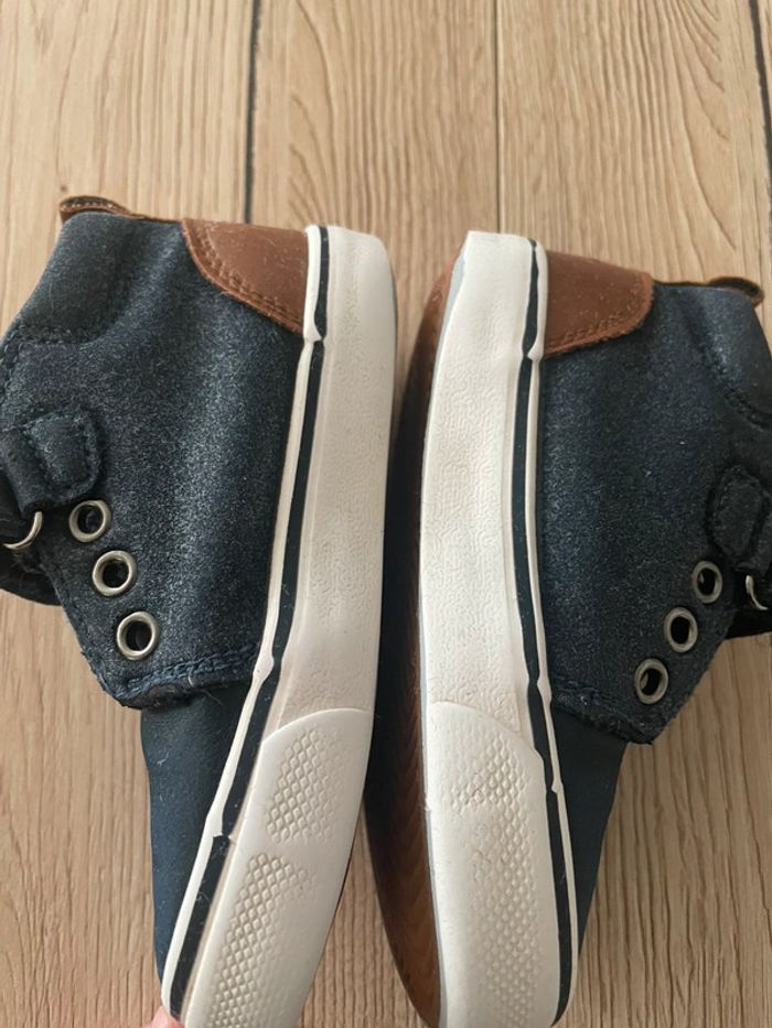Chaussure 24 - photo numéro 3