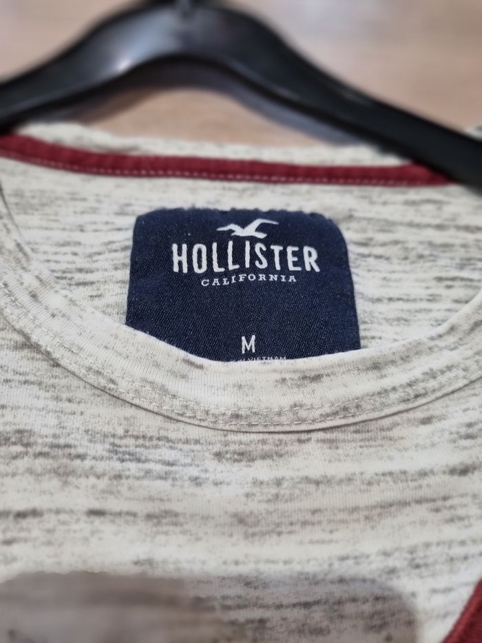 T-shirt hollister Taille M - photo numéro 3