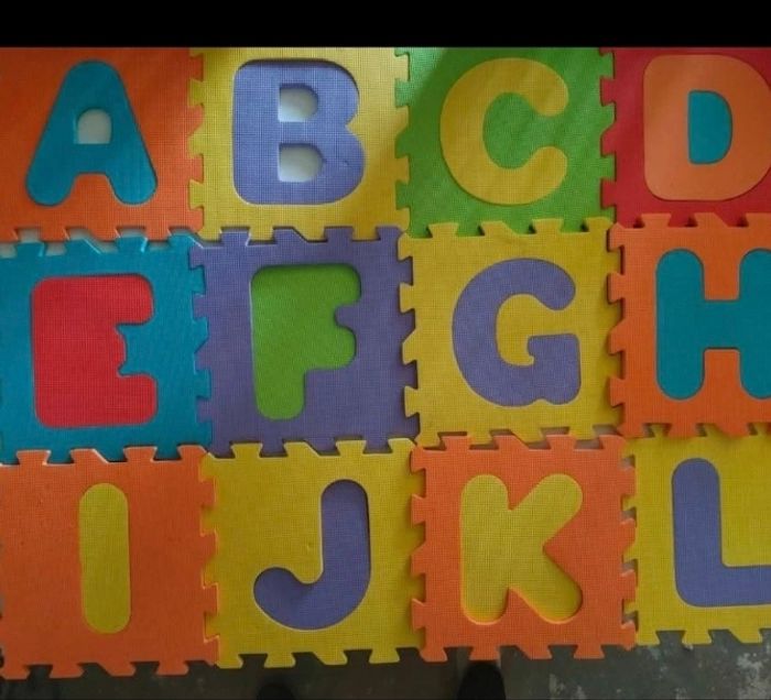 Dalles en mousse alphabet et chiffres