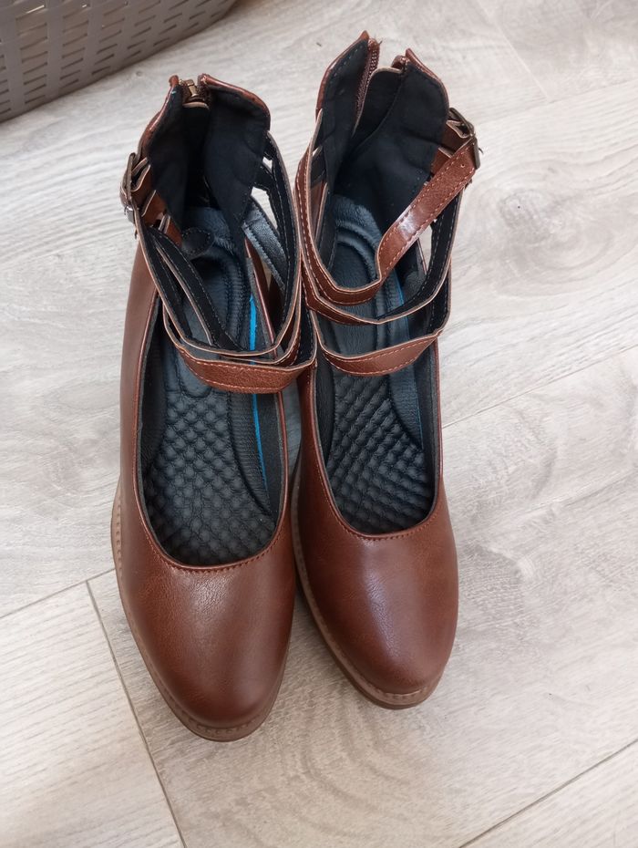 Chaussures - photo numéro 2