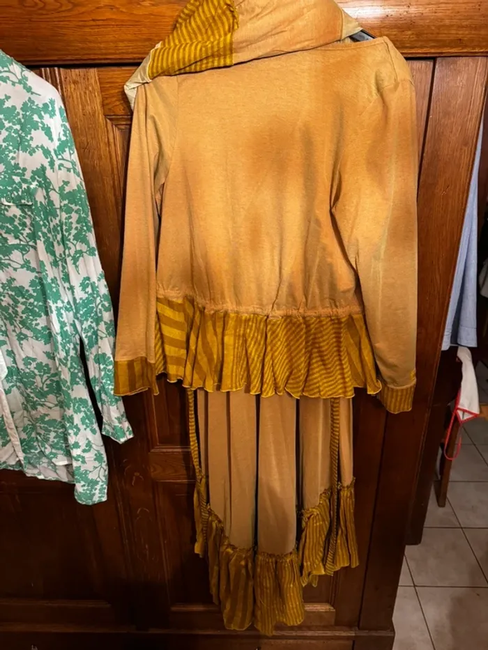Robe avec ensemble ( foulard + gilet) - photo numéro 2