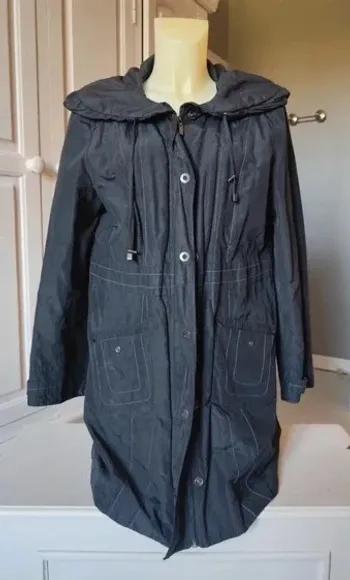 Parka femme longue noire demi saison T42 - Armand Thiery