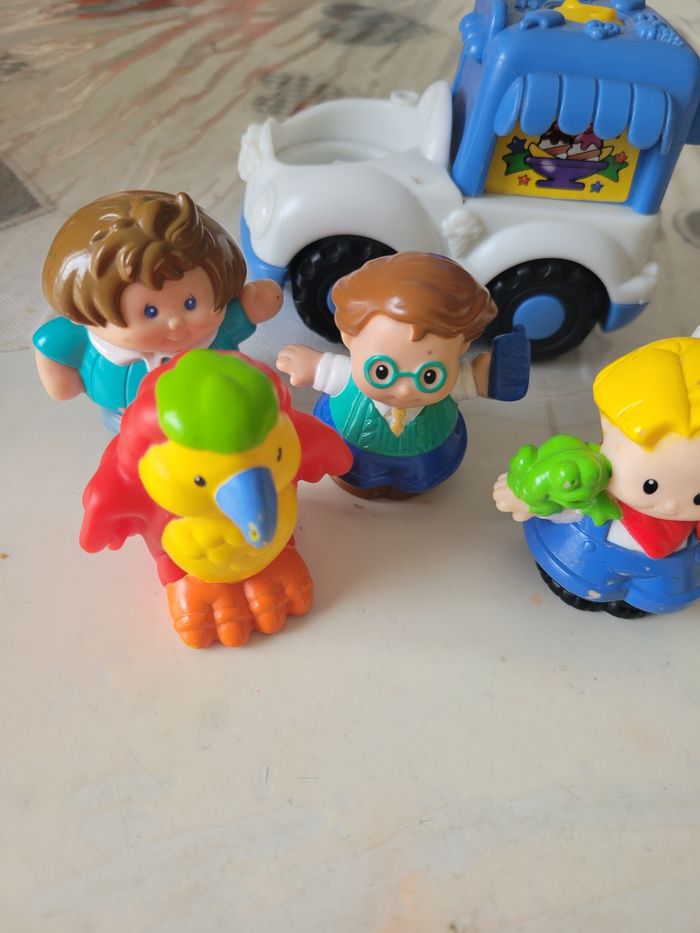 Fisher price camion de glaces et personnages - photo numéro 5