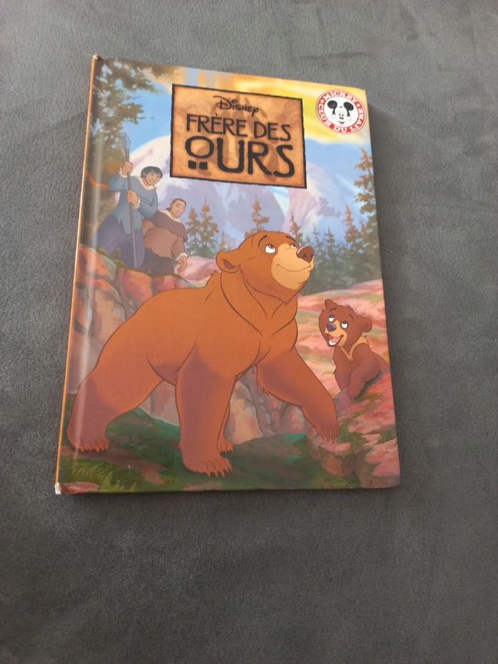 Club du livre mickey disney frère des ours