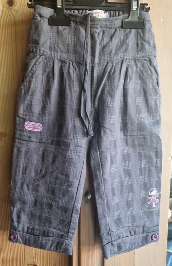 Pantalon gris fille taille 24 mois