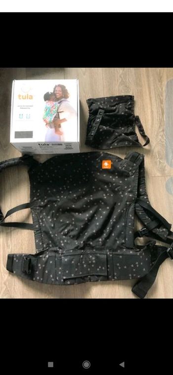 Portage préformé prefo de la marqué Tula taille toddler (27 kilos) coloris Discover