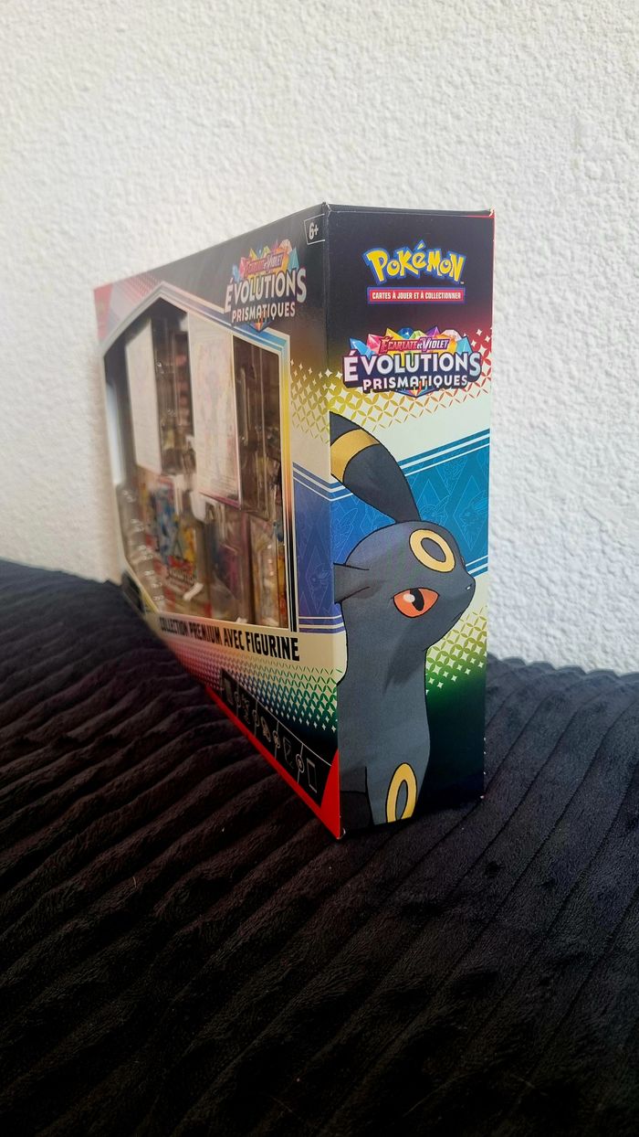 Coffret Collection Pokémon – Figurine Évolutions Prismatiques EV8.5 Neuf & Scellé - photo numéro 4